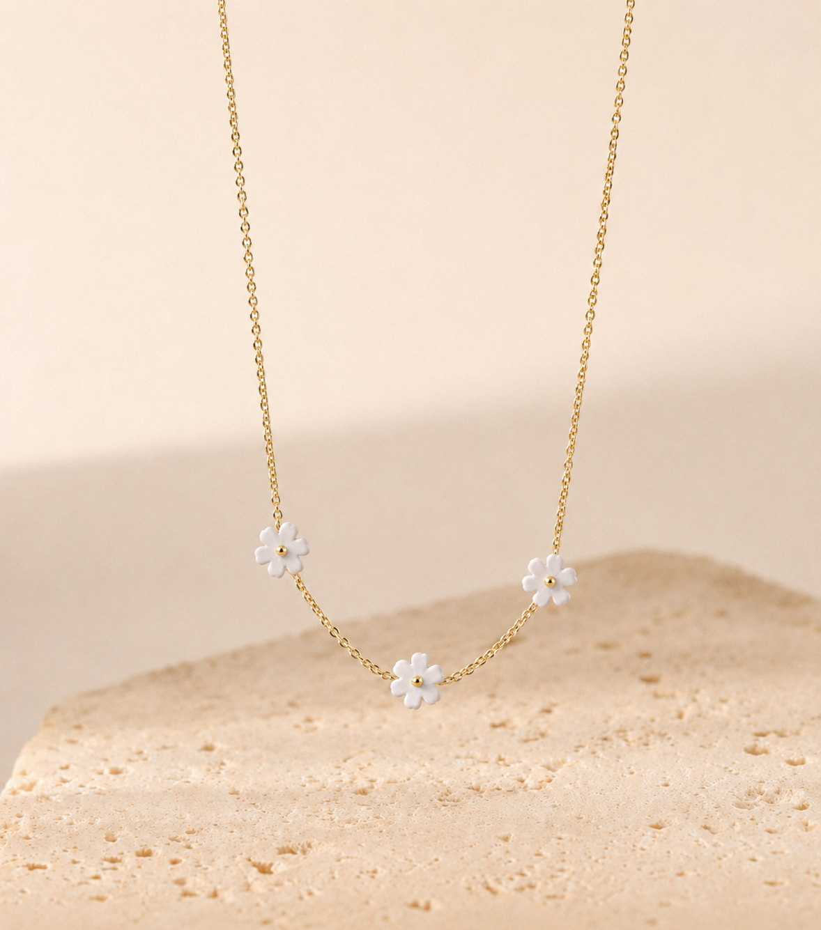 Bloom Trio necklace