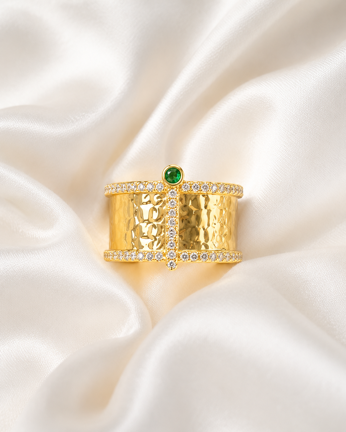 Emerlad Crown Ring