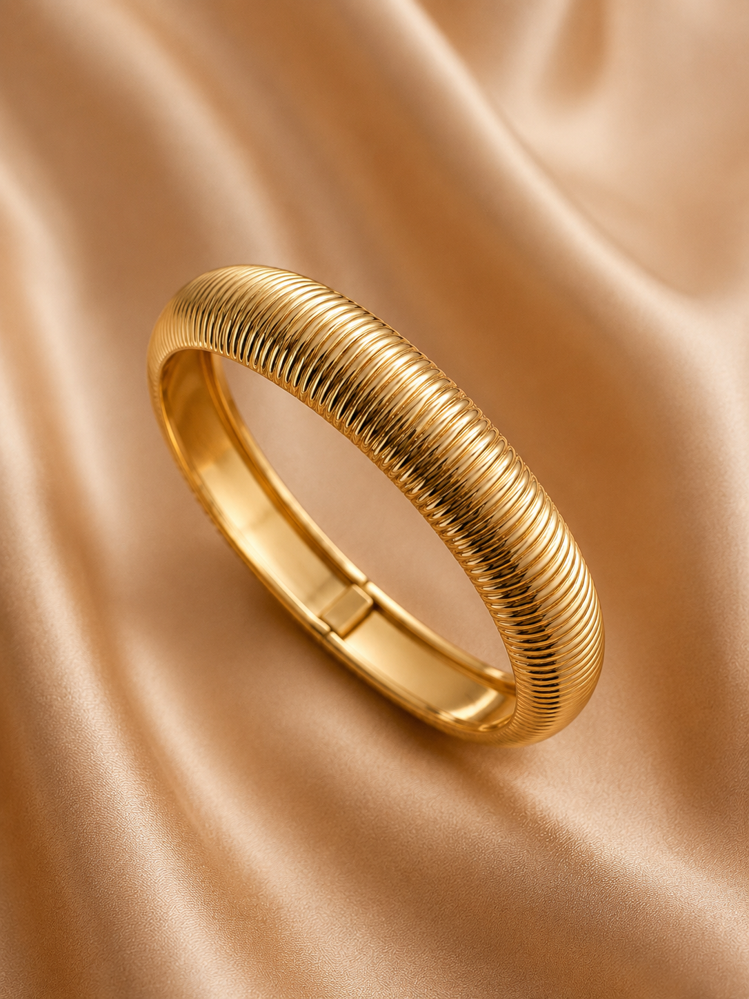 ribbed gold bangle